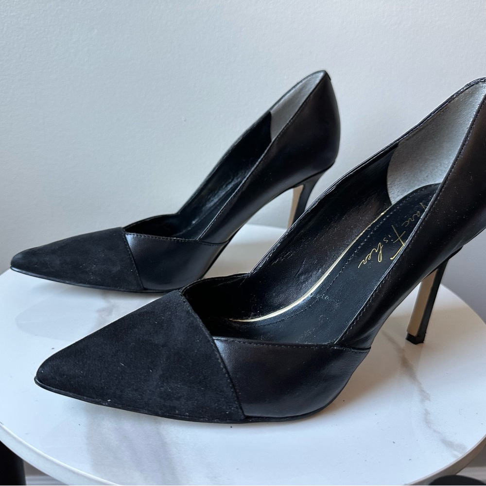 Marc Fisher leather and suede Elegant Black pumps